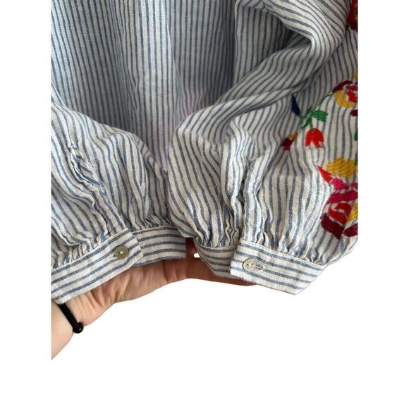New Chelsea & Theodore Blue Chambray Stripe Embroidered White Top linen blend Wo - Picture 8 of 11
